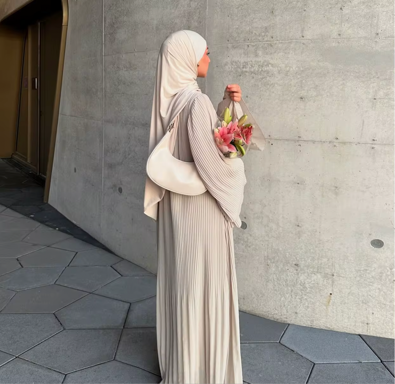 Azaan pleated abaya - O'layah